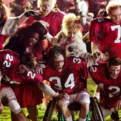 To cast του Glee «μπερδεύει» Michael Jackson με Yeah Yeah Yeahs!