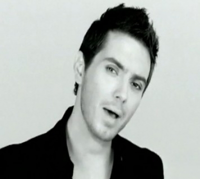 Video: Μιχάλης Χατζηγιάννης - Χέρια Ψηλά