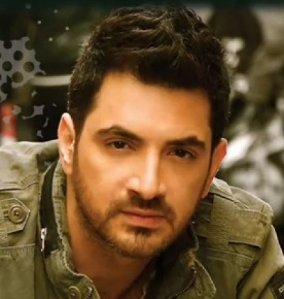 Ακούστε το νέο τραγούδι του Μιχάλη Μόσχου με τίτλο "Στα όρια"