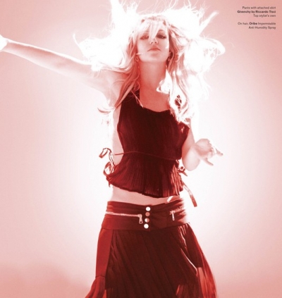 Δείτε τη νέα φωτογράφιση της Britney πριν κυκλοφορήσει!