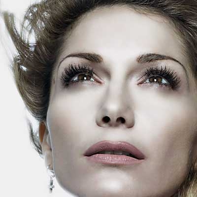 Δέσποινα Βανδή: "Κάτι συζητάω με τον Αλέξανδρο Ρήγα"