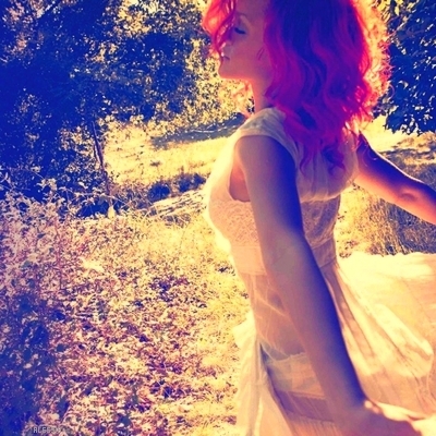 H Rihanna ανακοίνωσε το νέο της single!