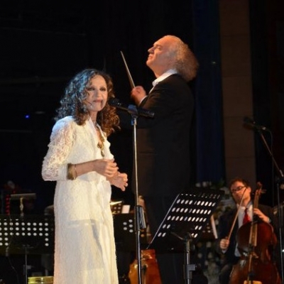 Η συναυλία της Γλυκερίας στην Κωνσταντινούπολη, Κυριακή στην ΕΤ1