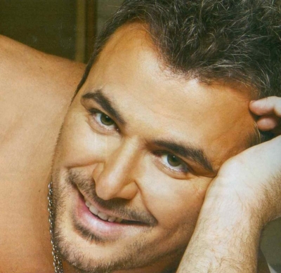 Η τολμηρή φωτογράφηση και το νέο τραγούδι του Αντώνη Ρέμου!