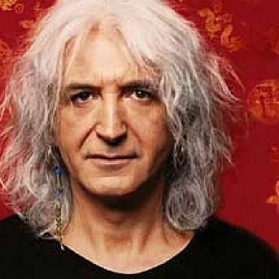 ΝΙΚΟΣ ΚΑΡΒΕΛΑΣ«Ποτέ μην λες ποτέ» (Remake-2011)