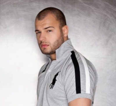 “Never told you”! Ακούστε το hit της άνοιξης από τον Amari