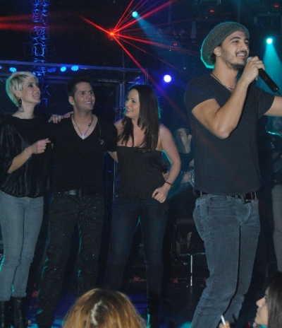 Ο Δήμος Αναστασιάδης διασκέδασε στο Caramela!