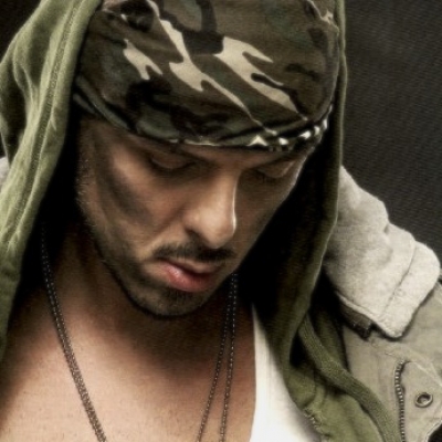 Ο ΝiVo ακύρωσε εμφάνιση τελευταία στιγμή