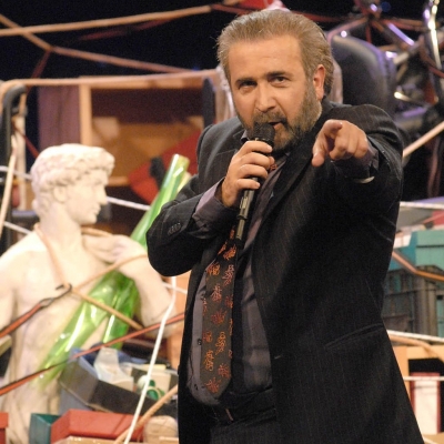 Ποιος θα είναι την επόμενη Τρίτη στον Λάκη Λαζόπουλο;