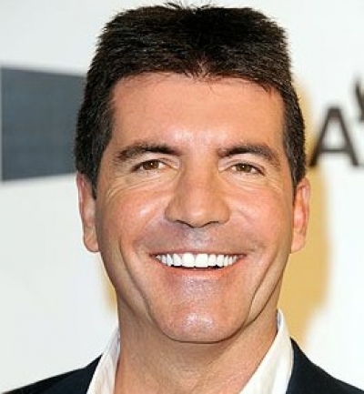 Simon Cowell: Θέλει 2 παρουσιαστές στο Αμερικανικό X-Factor!