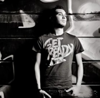 Ακούστε το νέο τραγούδι του Κωνσταντίνου Νταντή...