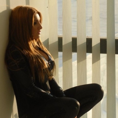 Έλενα Παπαρίζου: 12 χρόνια από το πρώτο της τραγούδι