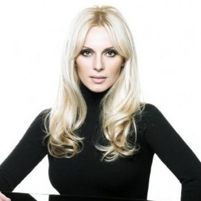 Πέγκυ Ζήνα: « Μια καλή κριτική, μπορεί να μας κάνει καλύτερους»