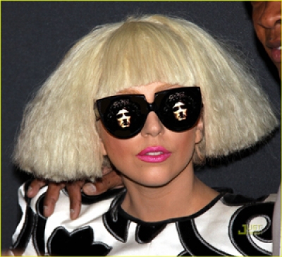 Συμμετοχή Brian May στο νέο δίσκο της Lady Gaga