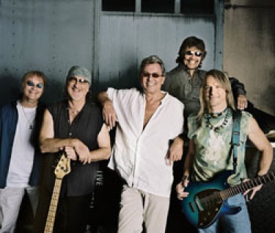 Απόψε Deep Purple - Βασίλης Παπακωνσταντίνου στο Στάδιο Ειρήνης & Φιλίας!