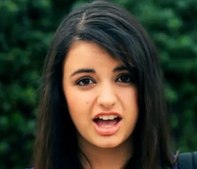 Η Katy Perry τραγουδάει Rebecca Black ! 