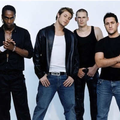 Η επιστροφή των "Blue"