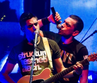 Και απόψε τα Κίτρινα Ποδήλατα live στην Αρχιτεκτονική!