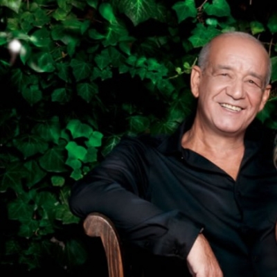 Ο Δημήτρης Μητροπάνος στο «Αλ Τσαντίρι Νιουζ», σε λίγο