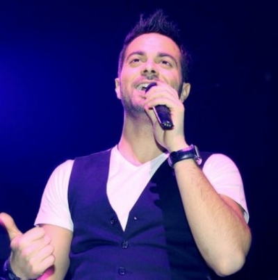 Ο Ηλίας Βρεττός 29/5 live @ Akanthus!