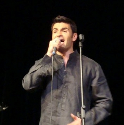 Ο Παναγιώτης Πετράκης τραγούδησε Μίκη Θεοδωράκη στην Κύπρο!