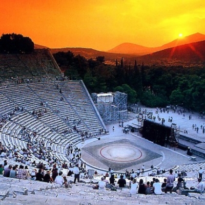 Πάμε Θέατρο 18/05 (Καλοκαιρινές περιοδείες 2011)