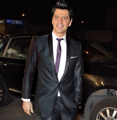 Σάκης Ρουβάς: Τραγουδιστής της Χρονιάς 2010 ( Video )