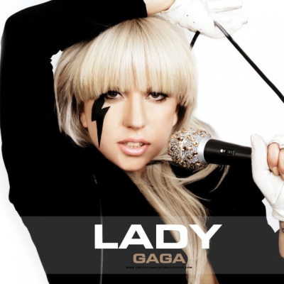 Χριστουγεννιάτικο άλμπουμ θέλει να κυκλοφορήσει η Lady Gaga