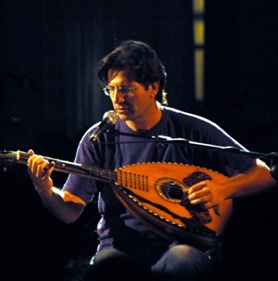 Απόψε ο Θανάσης Παπακωνσταντίνου  @ Θέατρο Πέτρας!