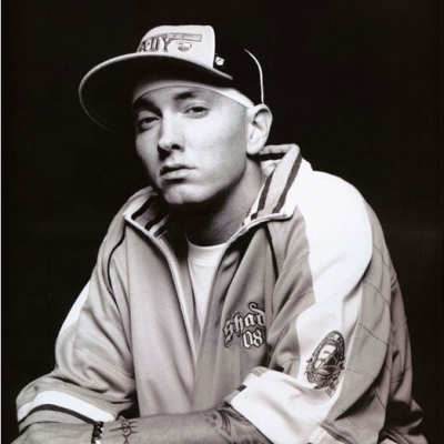 Eminem VS Justin Bieber και Katy Perry