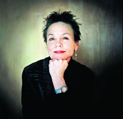 Η Laurie Anderson έρχεται στην Αθήνα!