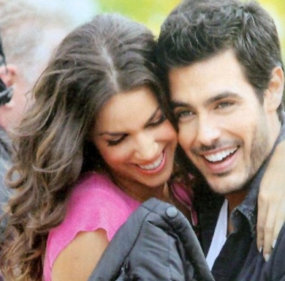 Κώστας Μαρτάκης & Κατερίνα Στικούδη τραγούδησαν στον «Καφέ με την Ελένη»!