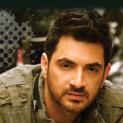 Μιχάλης Μόσχου: "Στα όρια"