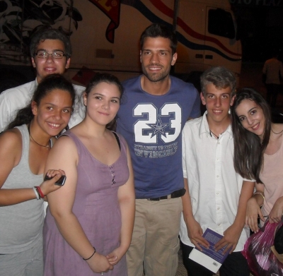 Ο Κωνσταντίνος Αργυρός σε θεατρική παράσταση του πατέρα του!