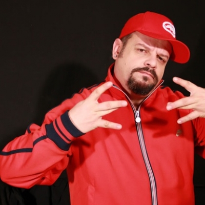 Ολοκαίνουριο video clip από τον Δημήτρη Μέντζελο!