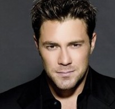 Χρήστος Χολίδης: «Αν τύχει να κάνω χρυσούς δίσκους, ας τους κάνω»!