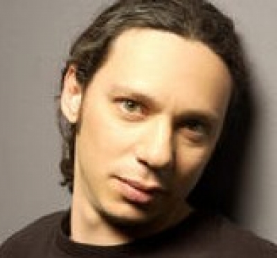 Αλκίνοος Ιωαννίδης: « Δεν είχα στο δωμάτιό μου αφίσες από τραγουδιστές»