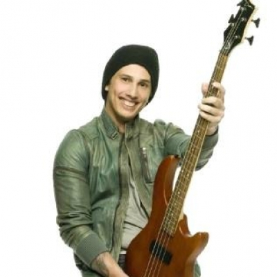 Βίκυ Γεροθόδωρου και Τόνυ Κονταξάκης υπεύθυνοι για το πρώτο κομμάτι του Δημήτρη Τικτόπουλου!