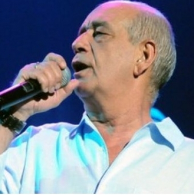 Η ζωή του Δημήτρη Μητροπάνου!