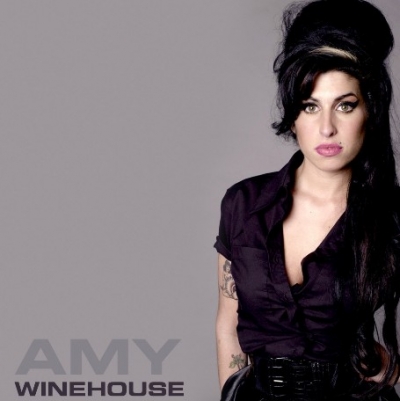 Νεκρή βρέθηκε η Amy Winehouse!