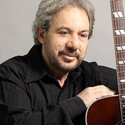 Ο Αντώνης Βαρδής «Στην Υγειά μας»!