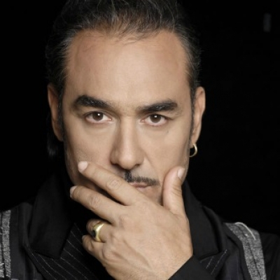 Ο Νότης Σφακιανάκης σήμερα στη 1 αποκαλύπτεται στη Μαριάντα Πιερίδη στον Sfera 102,2!