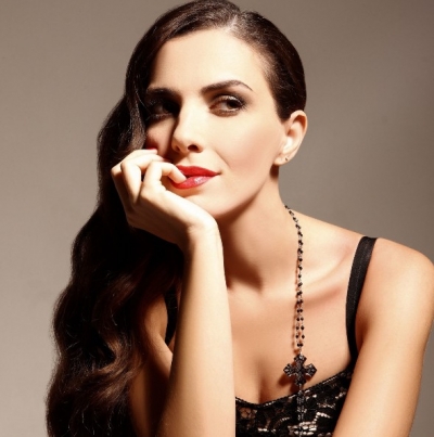 Η Φωτεινή Δάρρα 12/9 @ Κηποθέατρο Παπάγου!