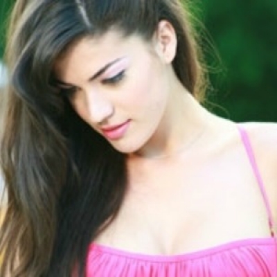 Η Ήβη Αδάμου μεταμορφώθηκε για χάρη του περιοδικού «Lucky»