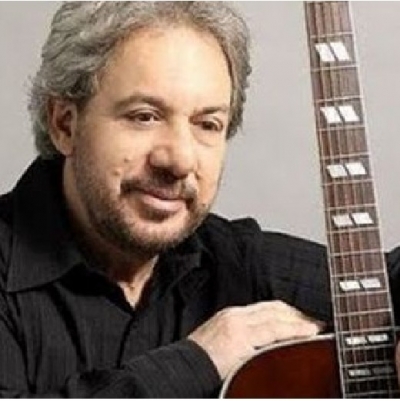 Ο Αντώνης Βαρδής κατηγορεί ευθέως τα ραδιόφωνα για χρηματισμό !