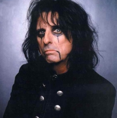 Προκαλεί ο Alice Cooper
