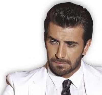 Θάνος Πετρέλης: «Το λαϊκό τραγούδι δεν πρόκειται να πεθάνει ποτέ»