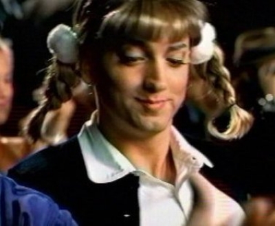 dueto για τον Eminem και την Britney Spears..