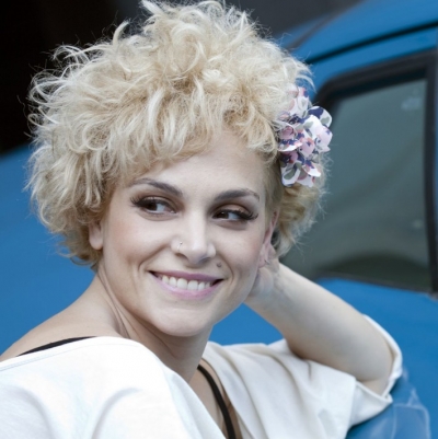 Απόψε η Ελεωνόρα Ζουγανέλη μαζί με καλούς της φίλους @ Θέατρο Βράχων!