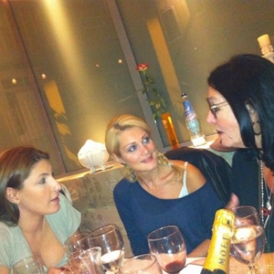 Γιατί συναντήθηκαν Νάνα Μούσχουρη, Νατάσα Θεοδωρίδου κι Έλενα Παπαρίζου;